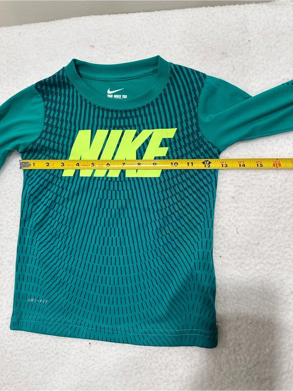 Boy’s Nike Long Sleeve Shirt
